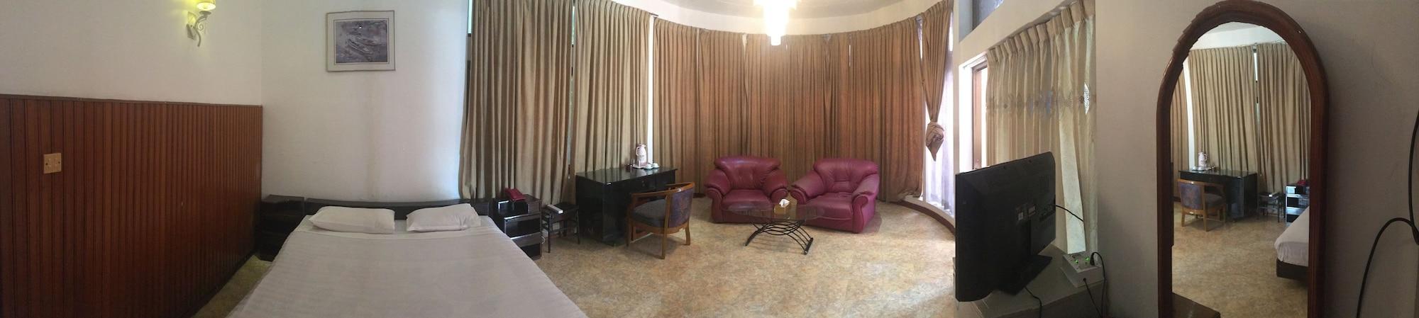 Hotel Windsor Yangon Exterior foto