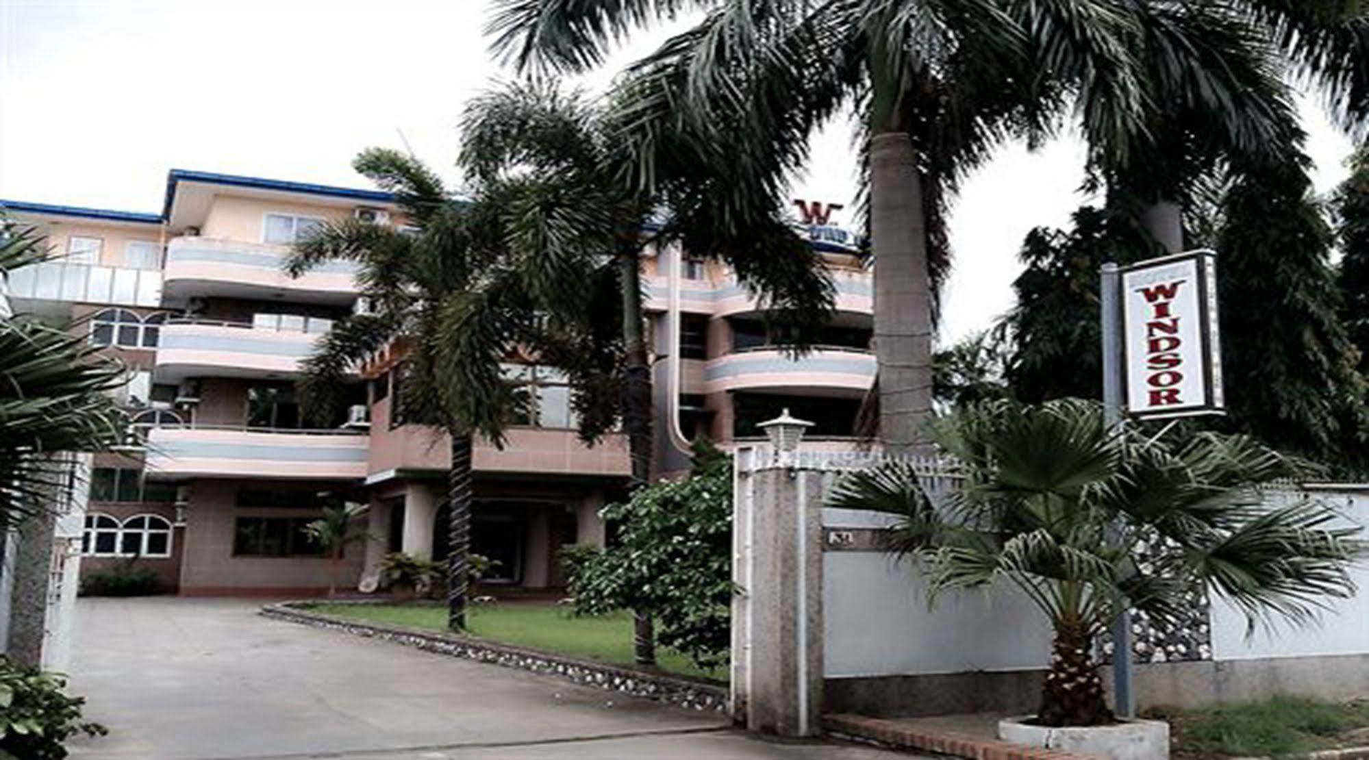 Hotel Windsor Yangon Exterior foto